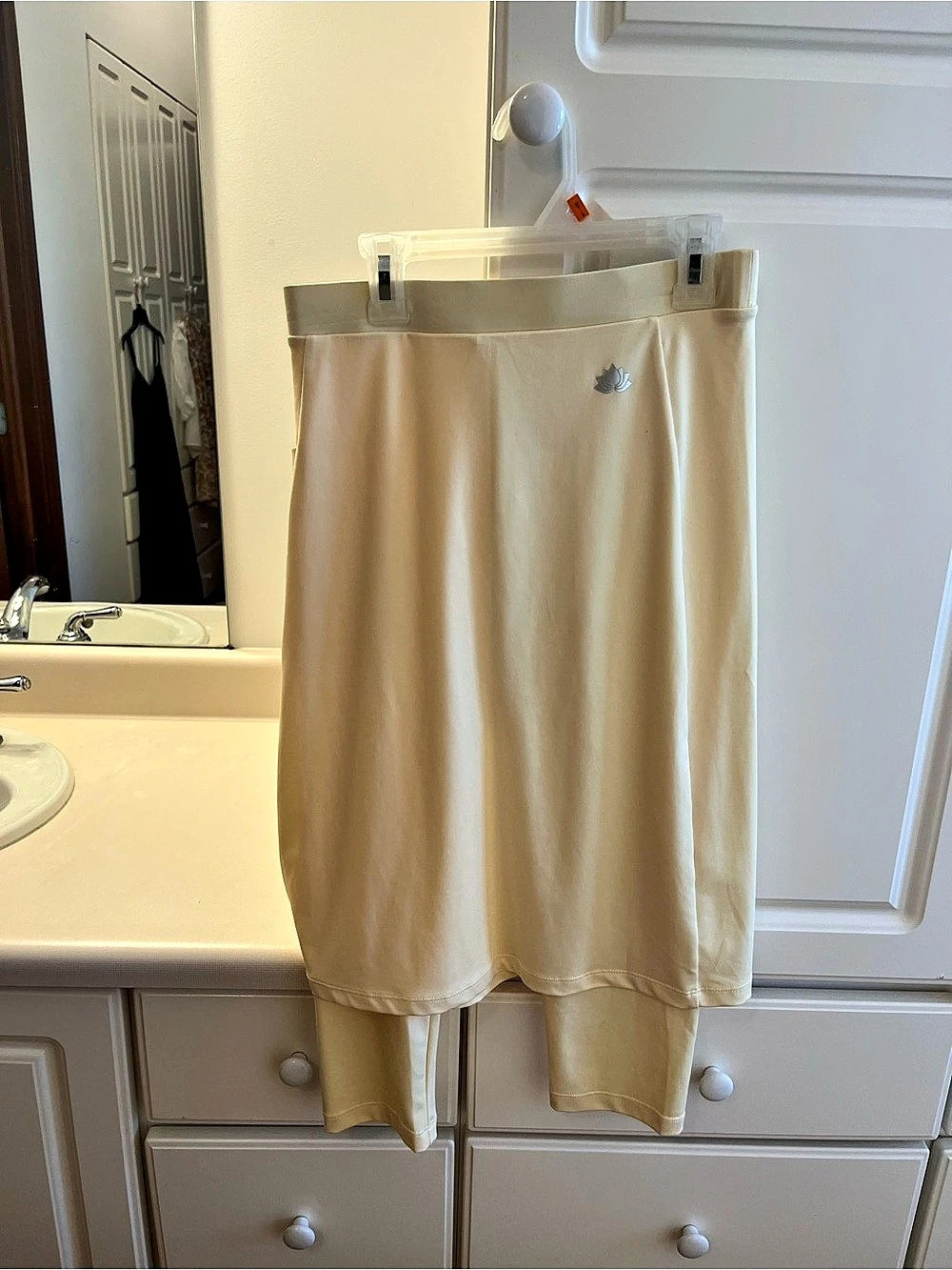 Snoga Athletics Fit Snoga Skirted Leggings Midi Skirt Yellow Small